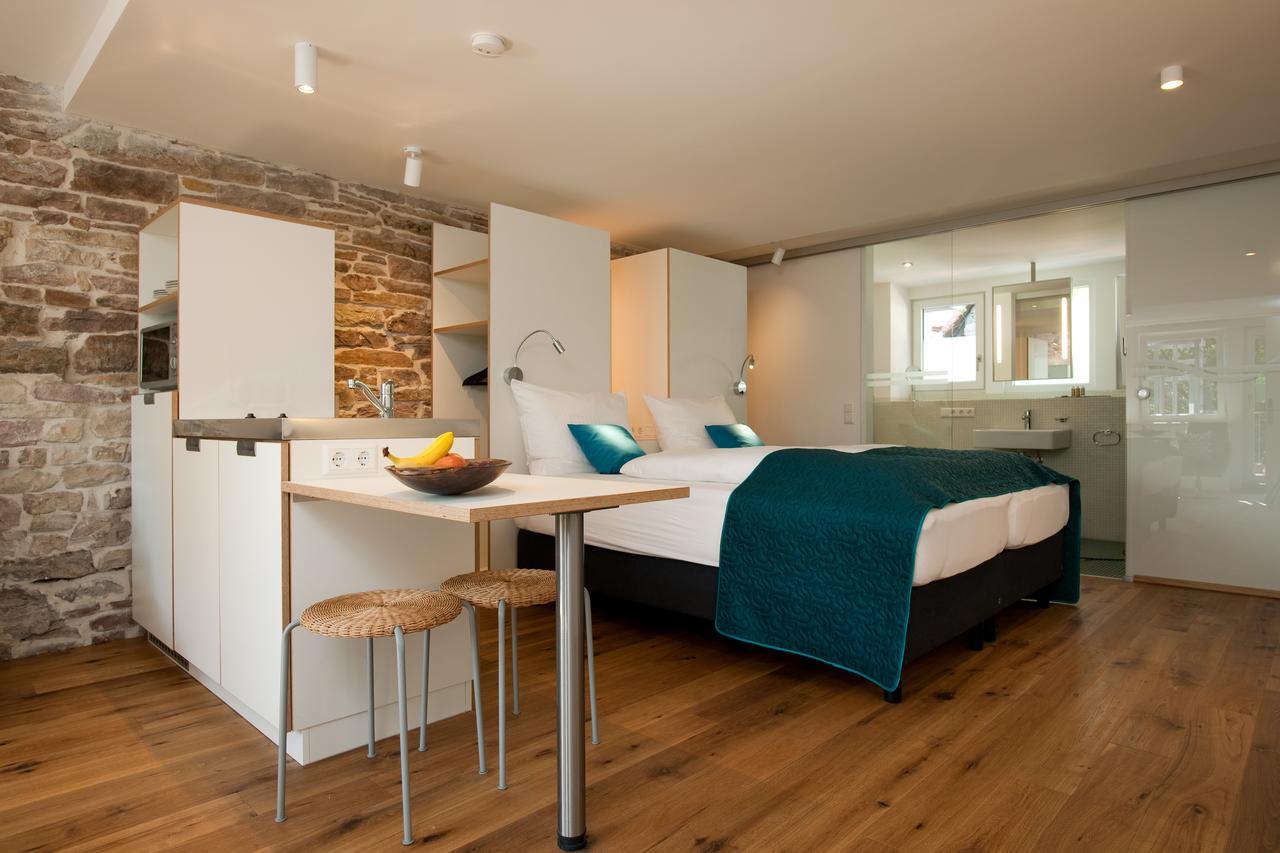 1463 Apartmenthaus * Karlsruhe