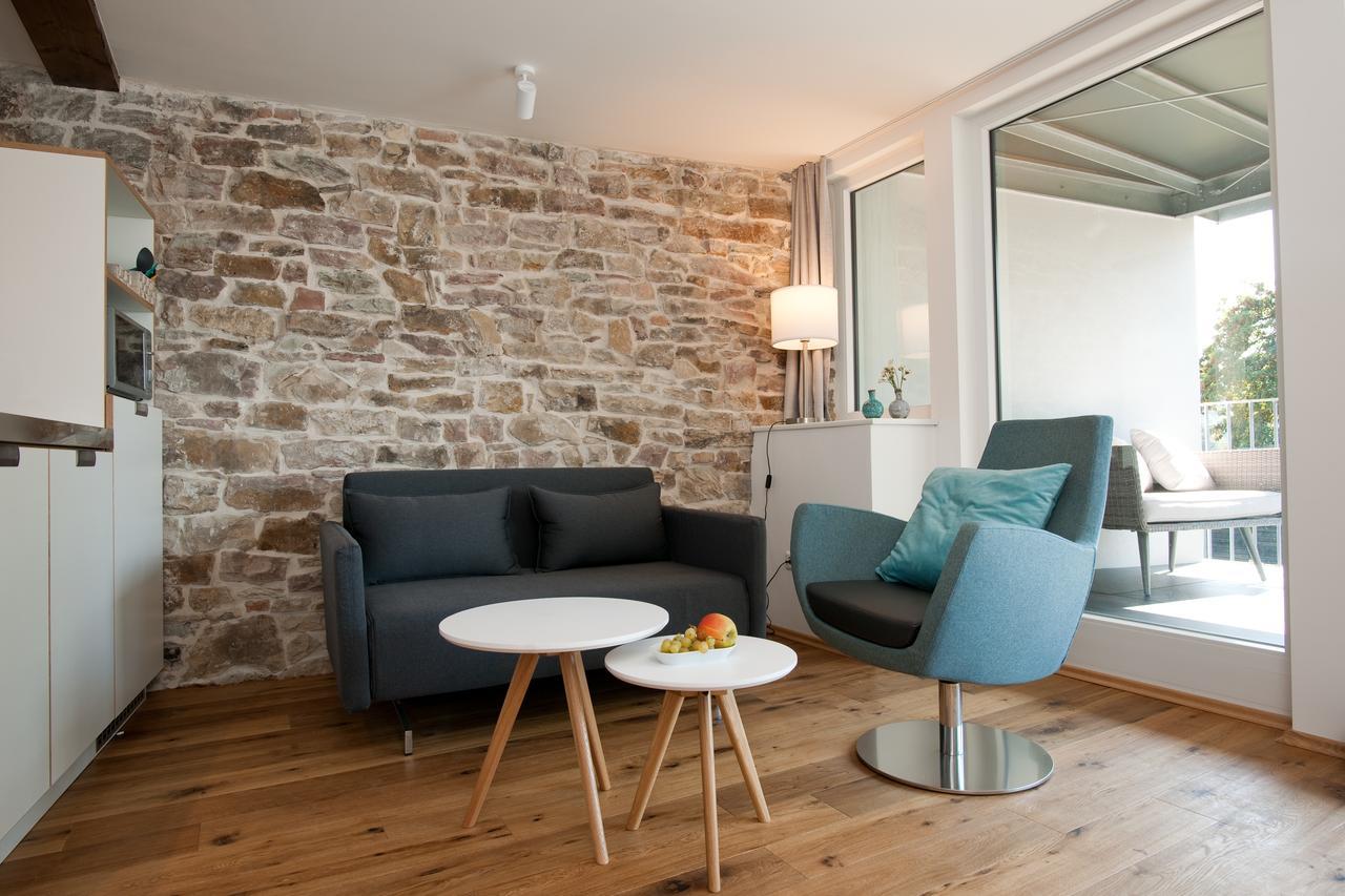 1463 Apartmenthaus * Karlsruhe